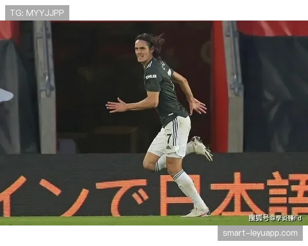 卡瓦尼球场杀手，出门像去买菜的隔壁大叔，这反差我笑出声